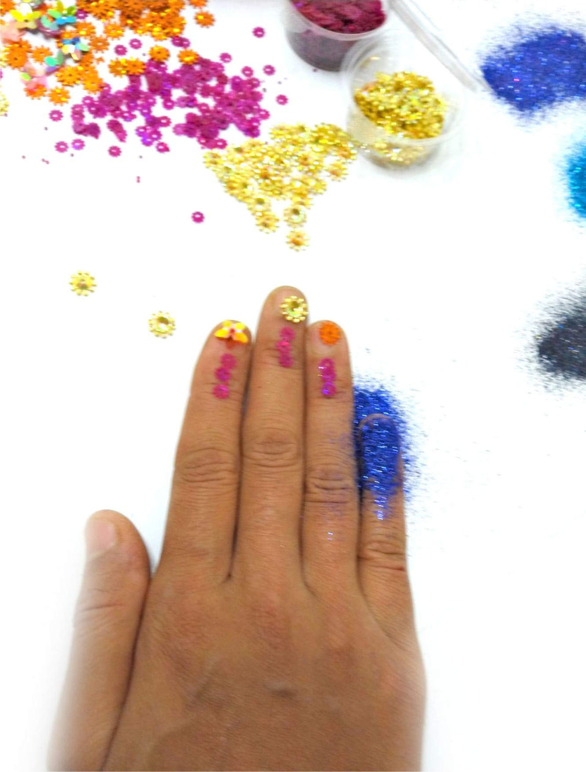 Glitter & Sequins Craft Set – 8 Glitter Powders & 4 Sequins